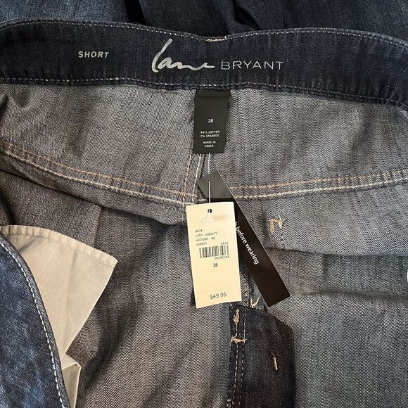 Lane Bryant Size 28 Weekend Mid Rise boyfriend Denim Jean Dark Blue Shorts NEW - Picture 8 of 11
